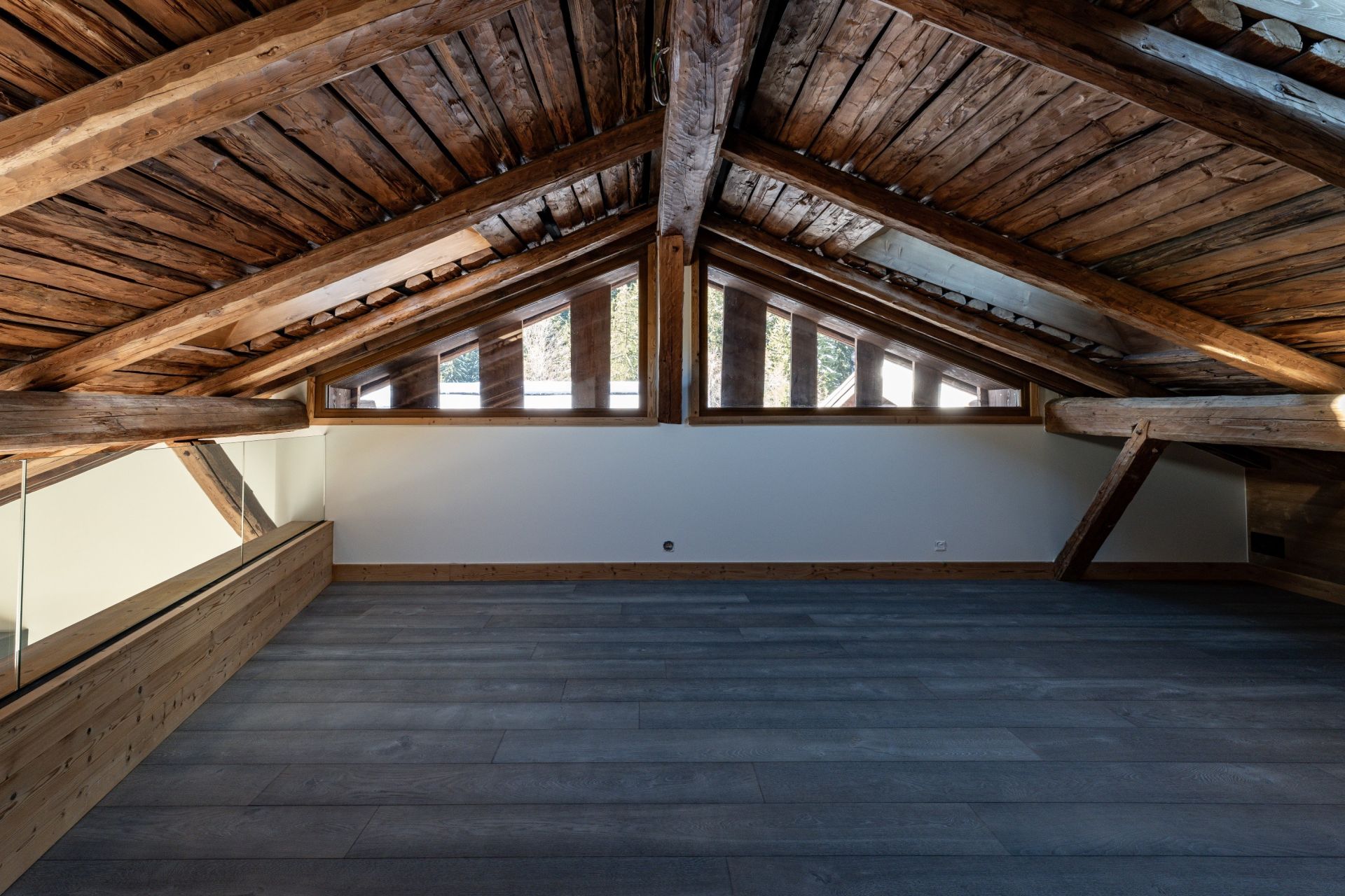 chalet 5 Rooms for sale on CHAMONIX MONT BLANC (74400)